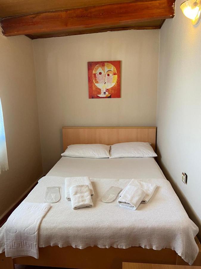 Nese Hotel Кешме Экстерьер фото